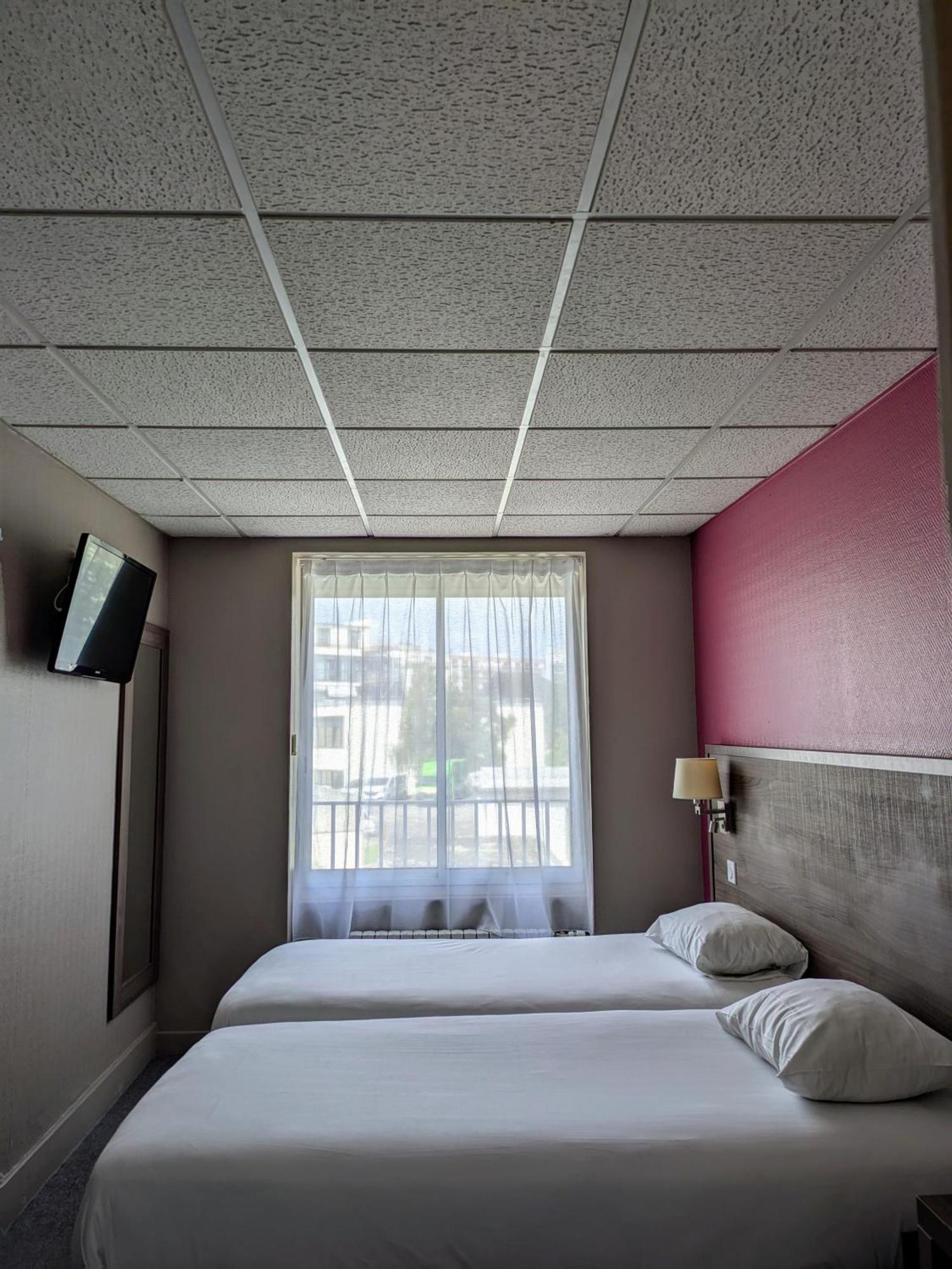 Hotel De La Gare Brest Bagian luar foto