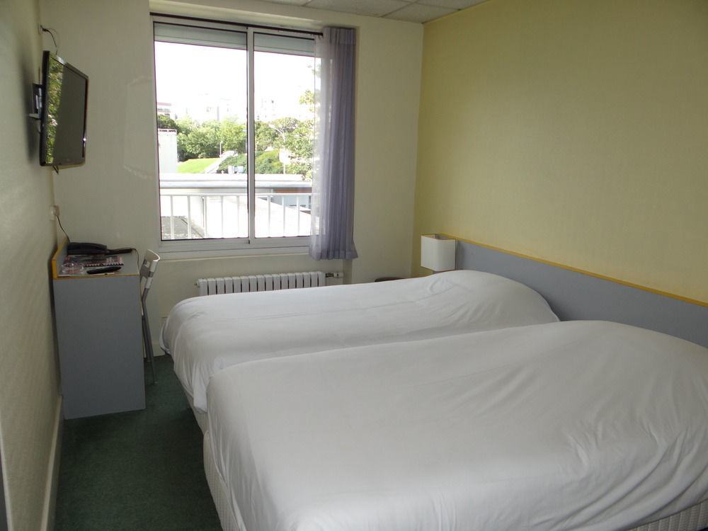 Hotel De La Gare Brest Bagian luar foto